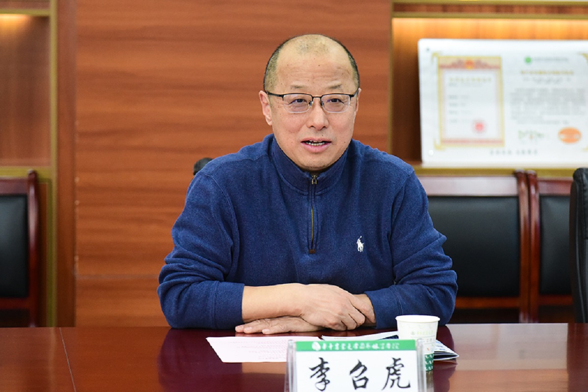 华中农业大学校长李召虎教授在会议上致词(通讯员 程玉华 摄)